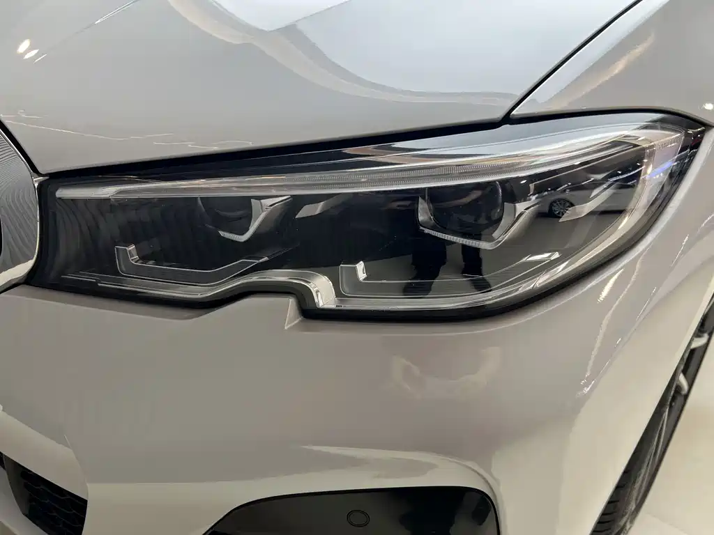 BMW 3 Series — миниатюра 17