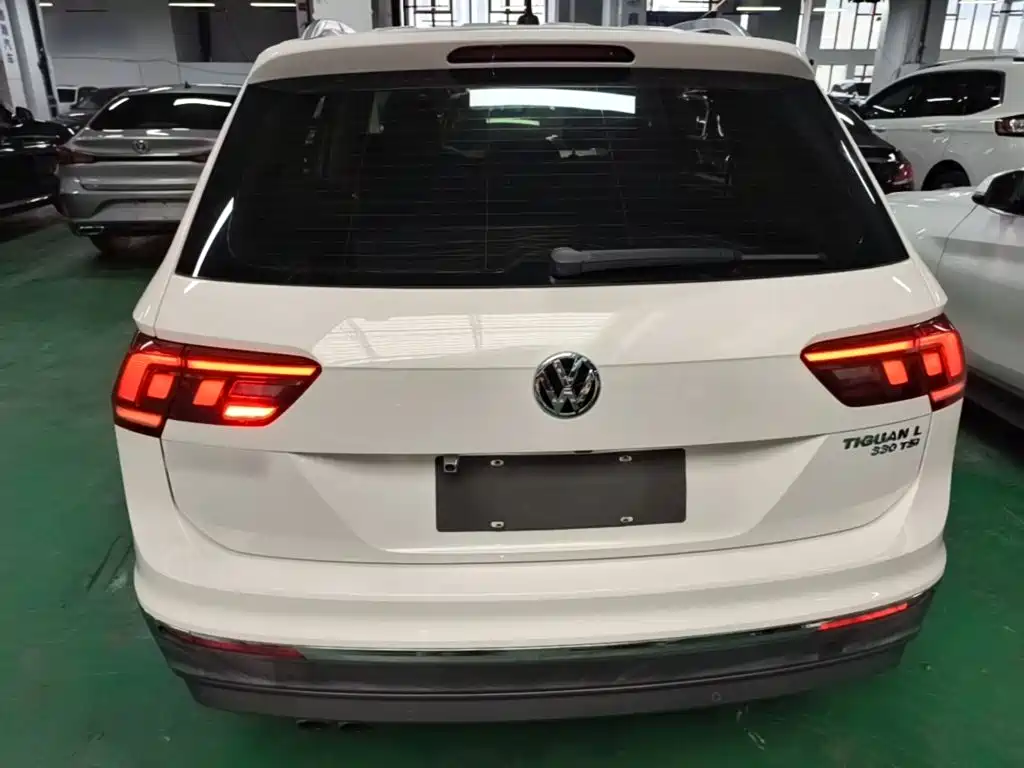 Volkswagen Tiguan L — миниатюра 6