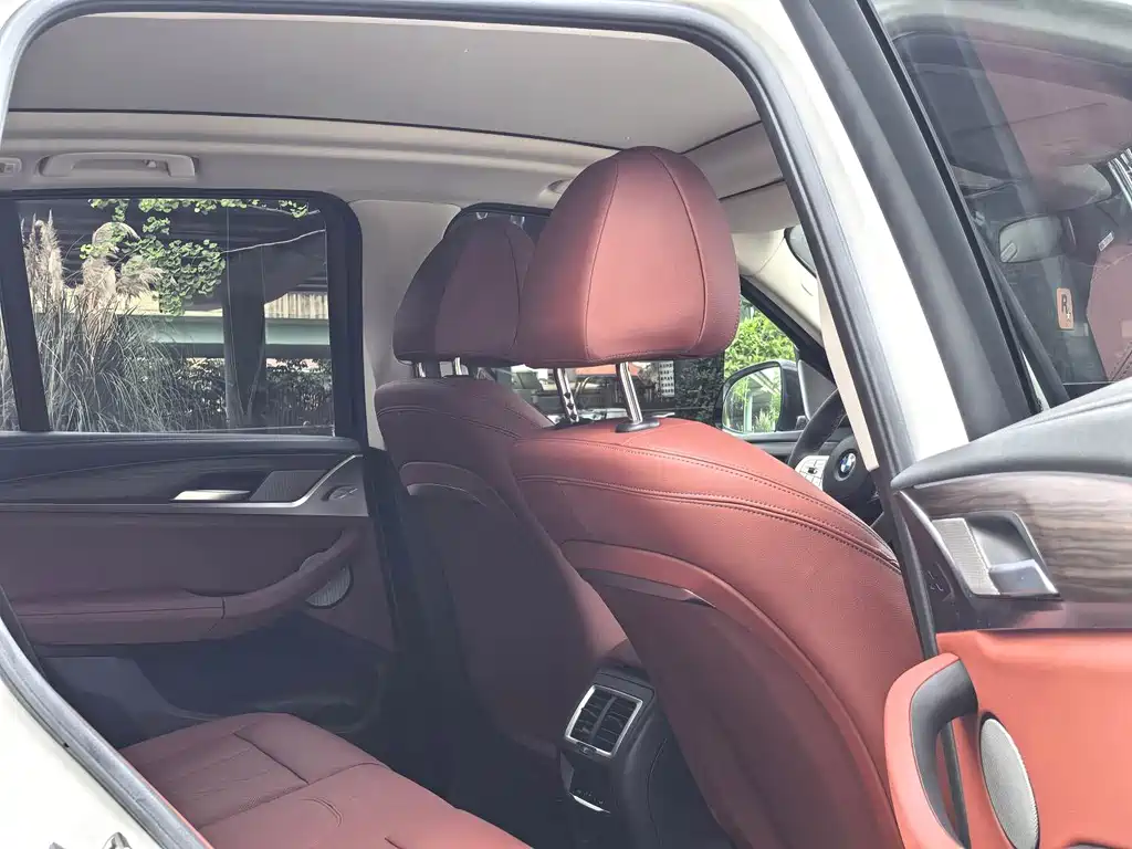 BMW X3 — миниатюра 6