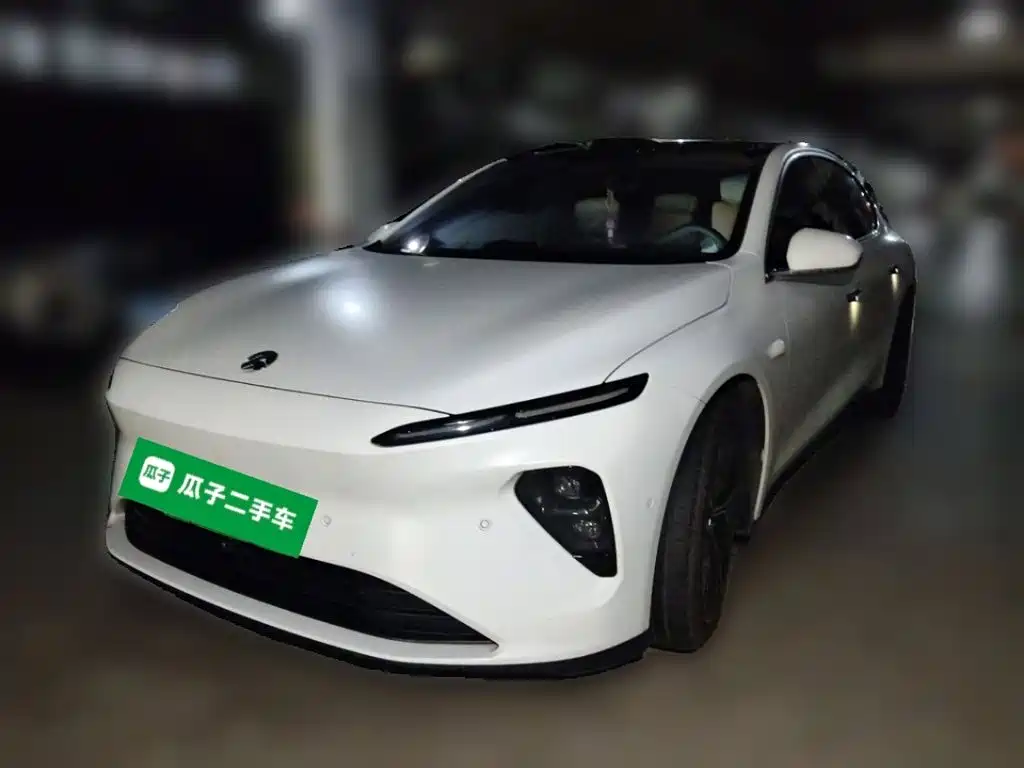NIO ET7