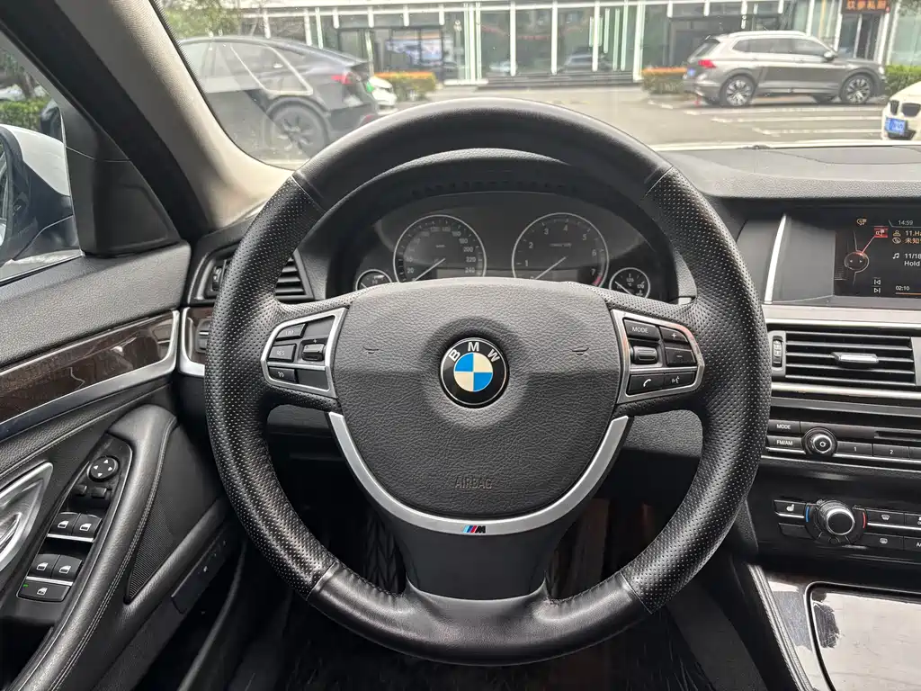BMW 5 Series 5 2014 525Li Lead