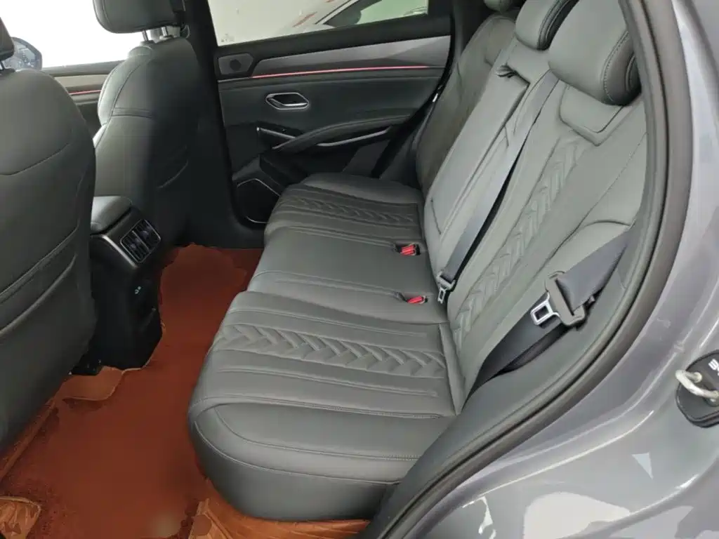 BYD L DM-i — миниатюра 17
