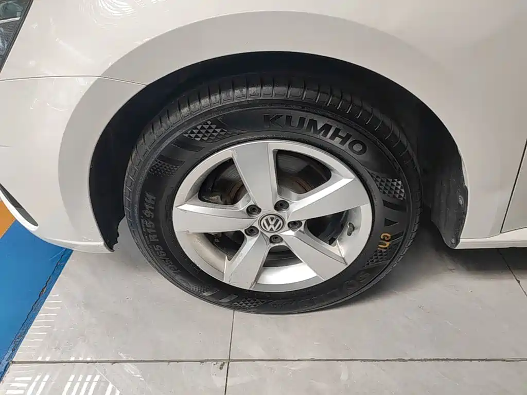 Volkswagen Lavida — миниатюра 23
