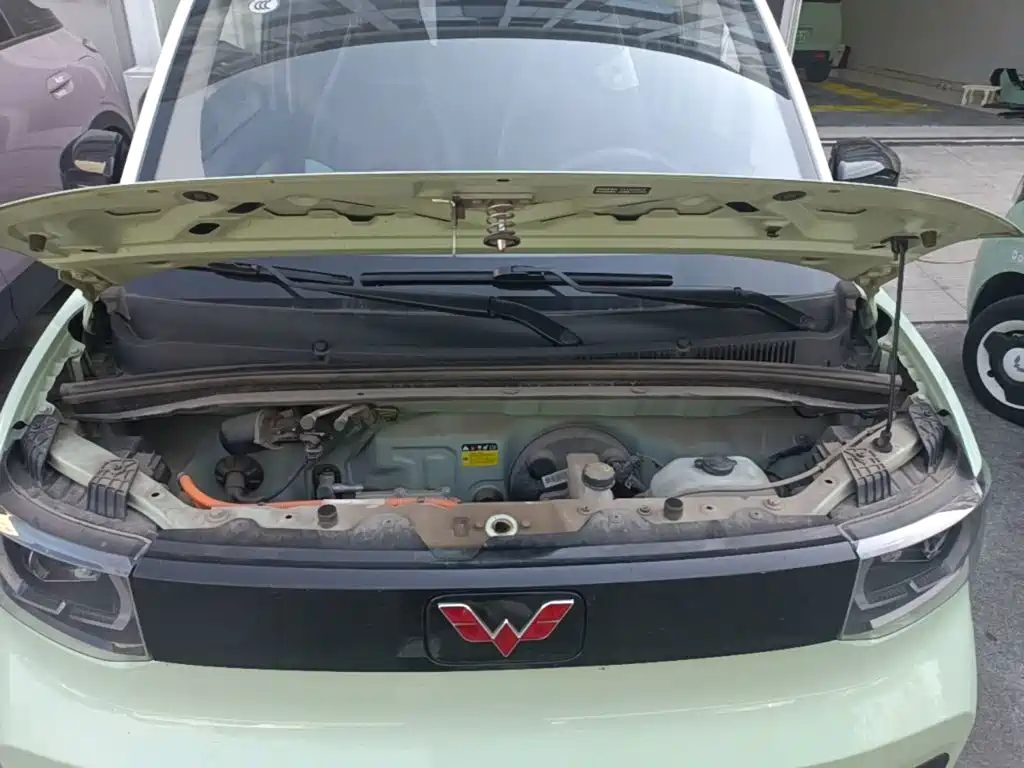 Wuling MINIEV — миниатюра 20