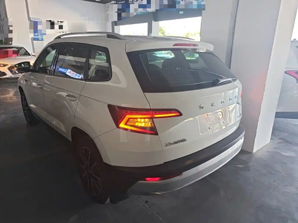 Skoda Karoq — миниатюра 5