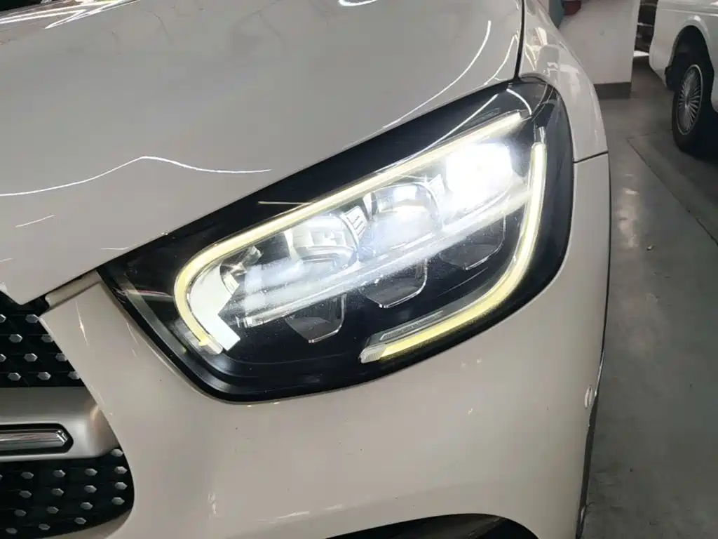 Mercedes-Benz GLC — миниатюра 24