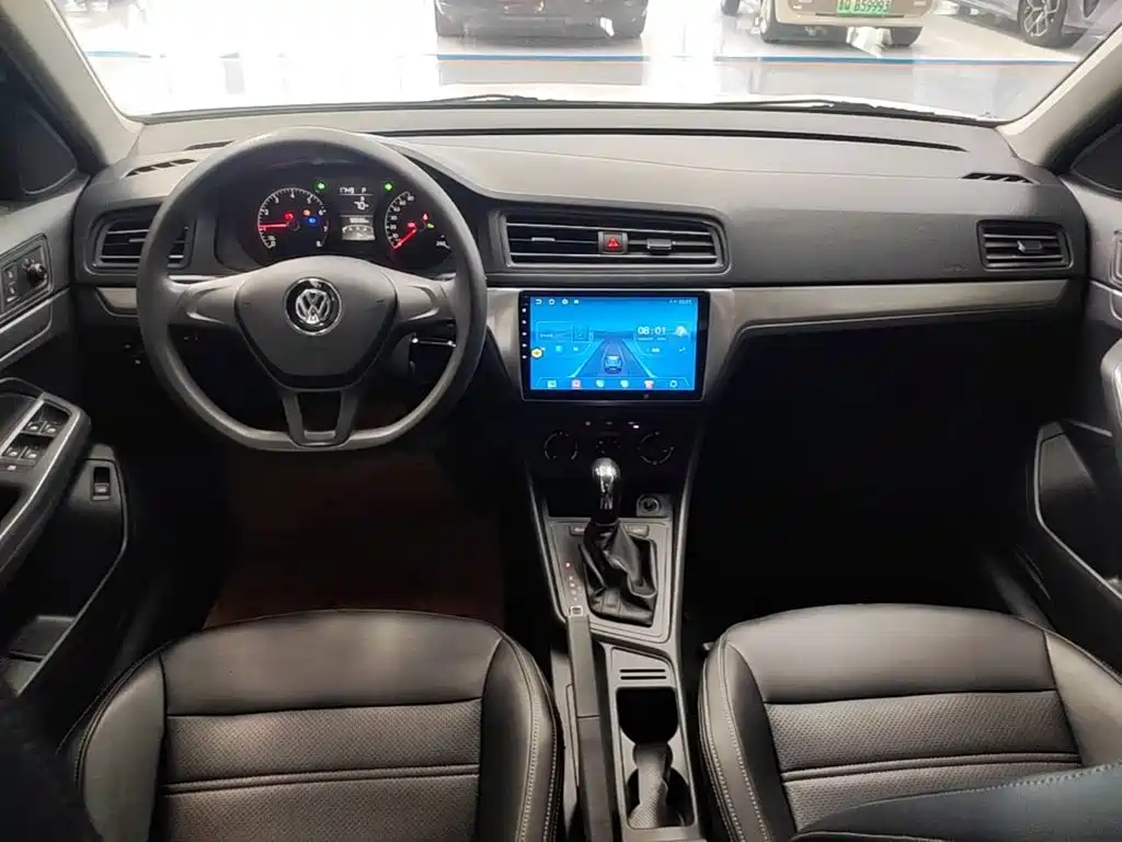 Volkswagen Lavida — миниатюра 10