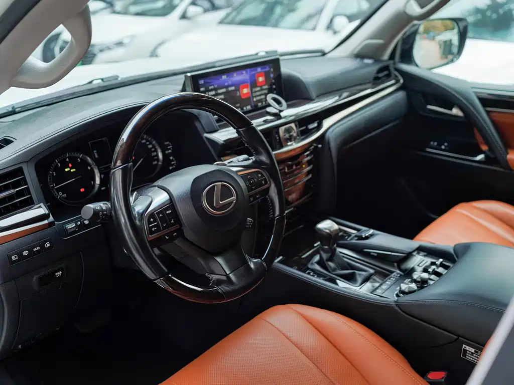 Lexus LX 2016 570 Luxury