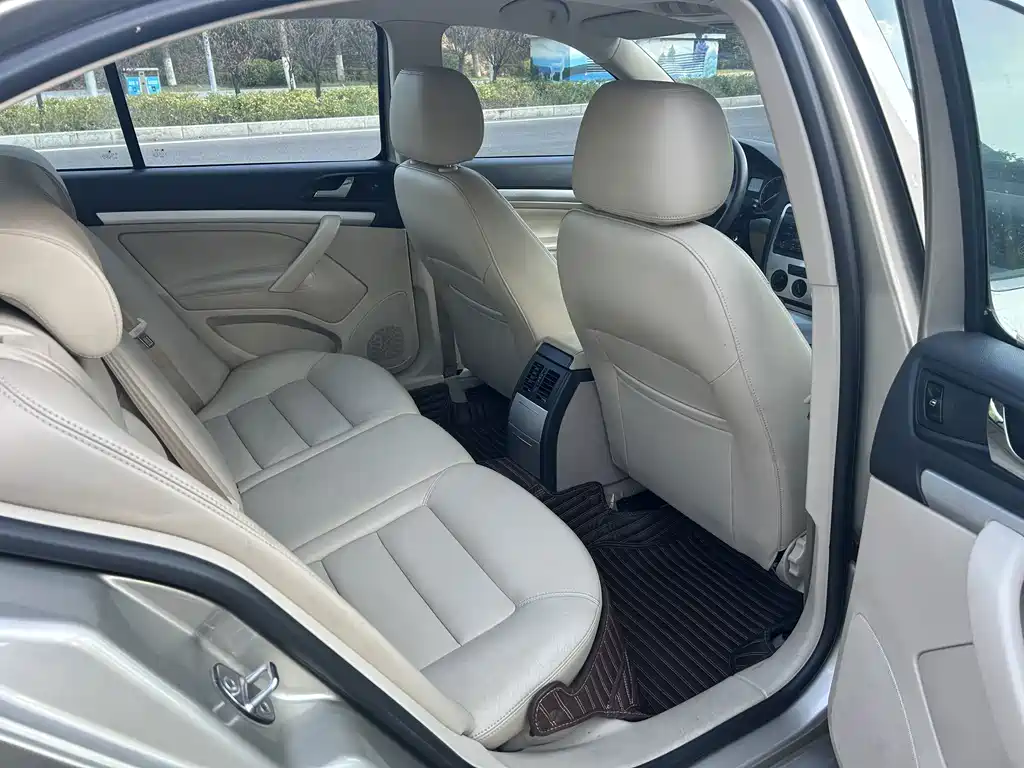 Skoda Octavia — миниатюра 21