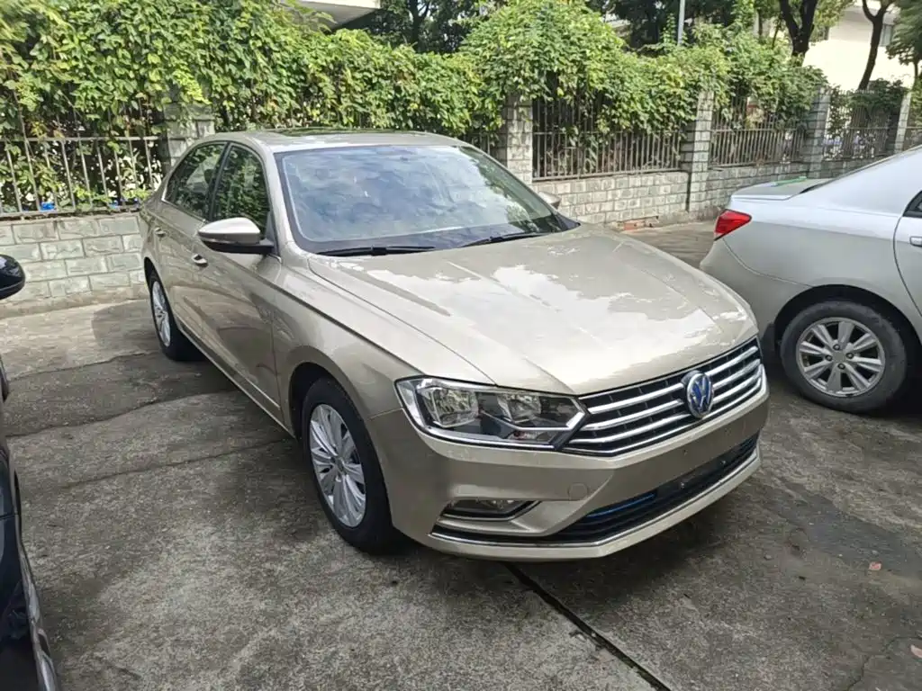 Volkswagen Bora — миниатюра 4