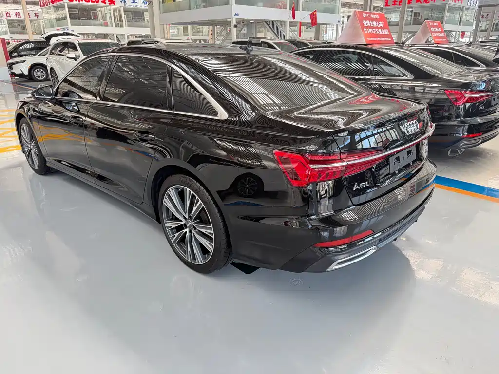 Audi A6L 2021 40 TFSI Luxury
