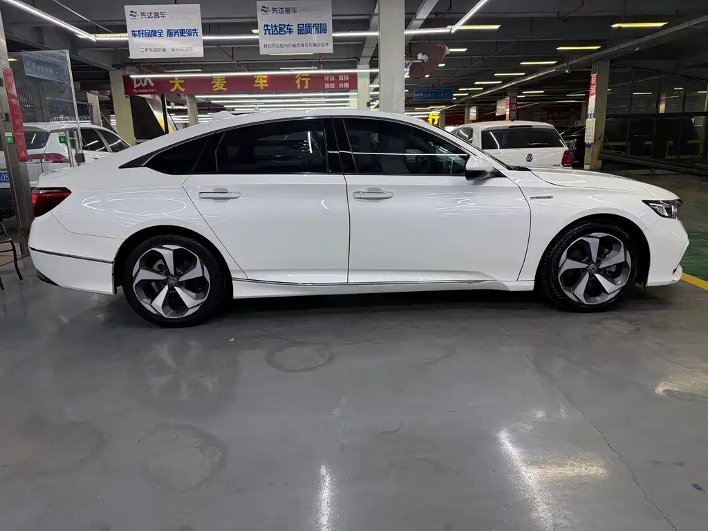 Honda Inspire — миниатюра 4