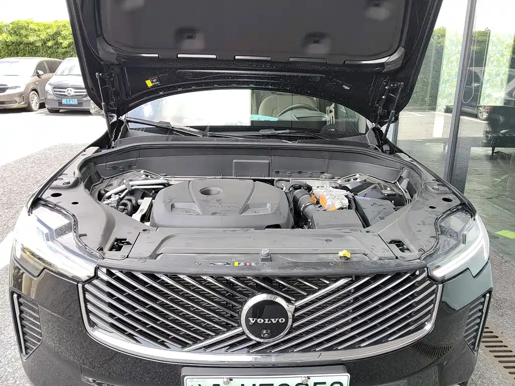 Volvo XC90 PHEV — миниатюра 15