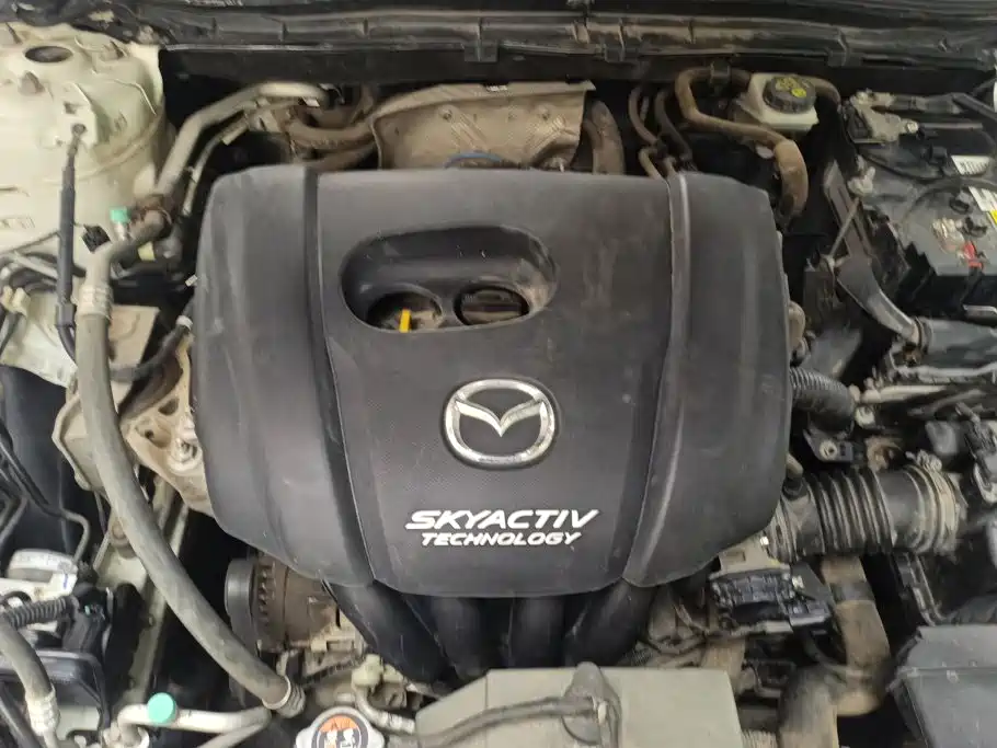 Mazda 3 Axela — миниатюра 10