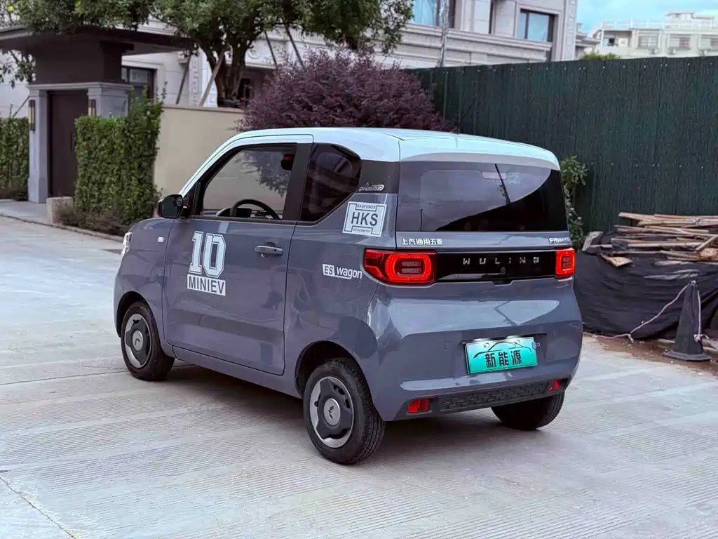 Wuling MINIEV — миниатюра 9