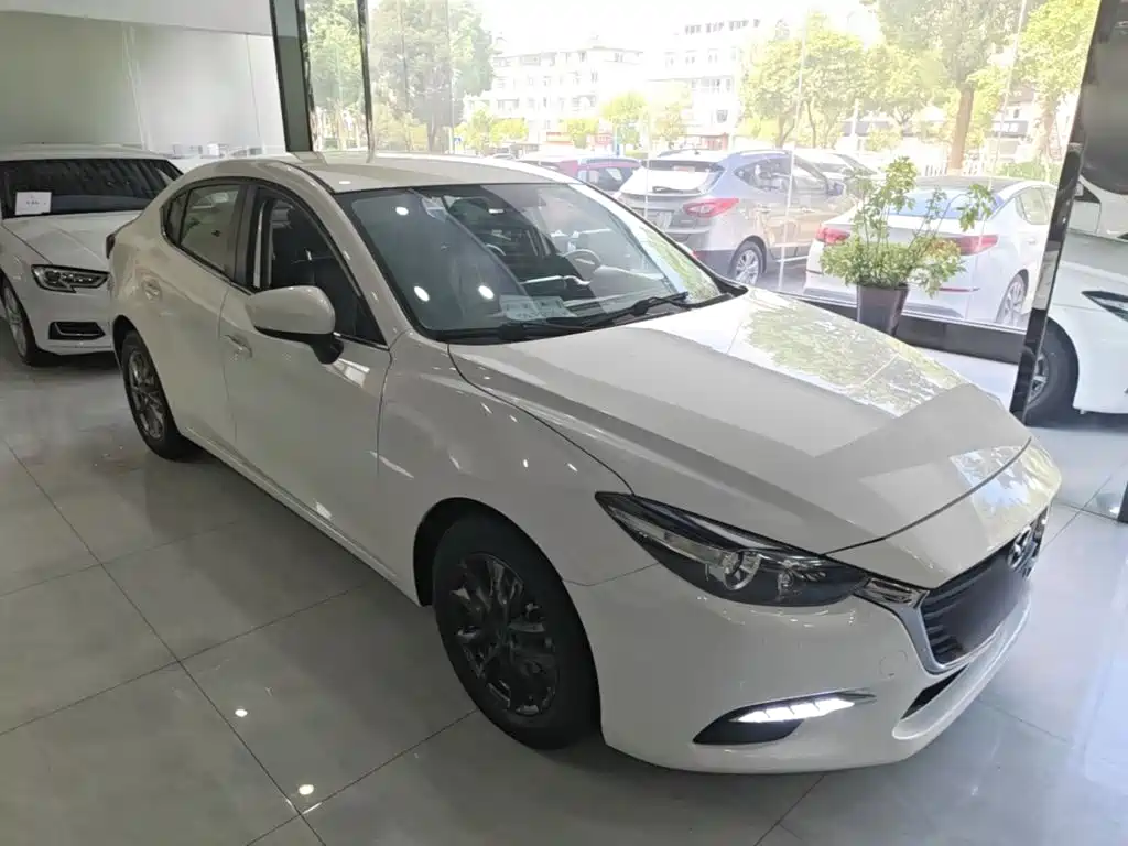 Mazda 3 Axela — миниатюра 4