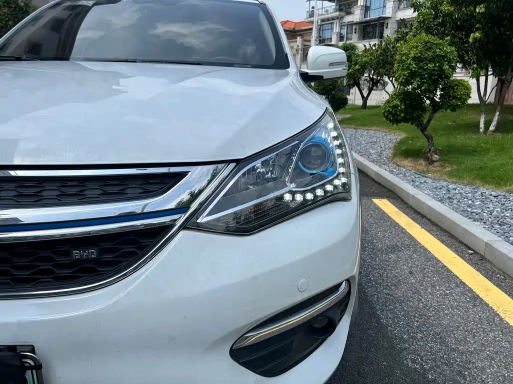 BYD New Energy — миниатюра 3