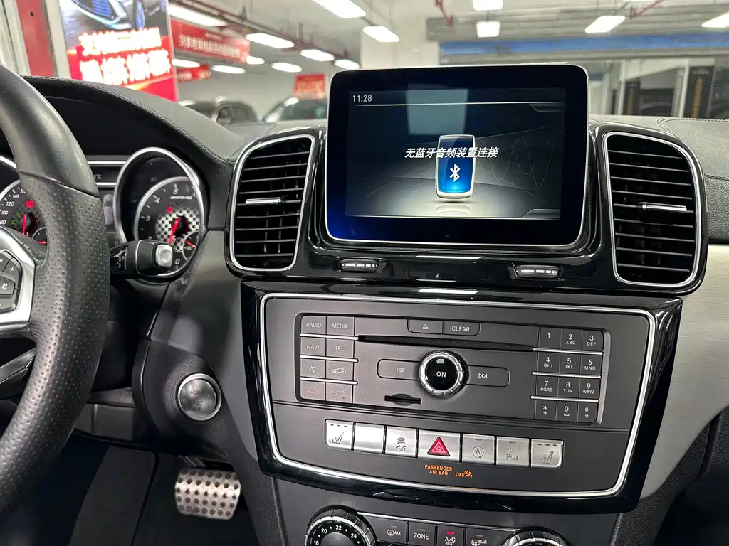 Mercedes-Benz GLE AMG — миниатюра 16