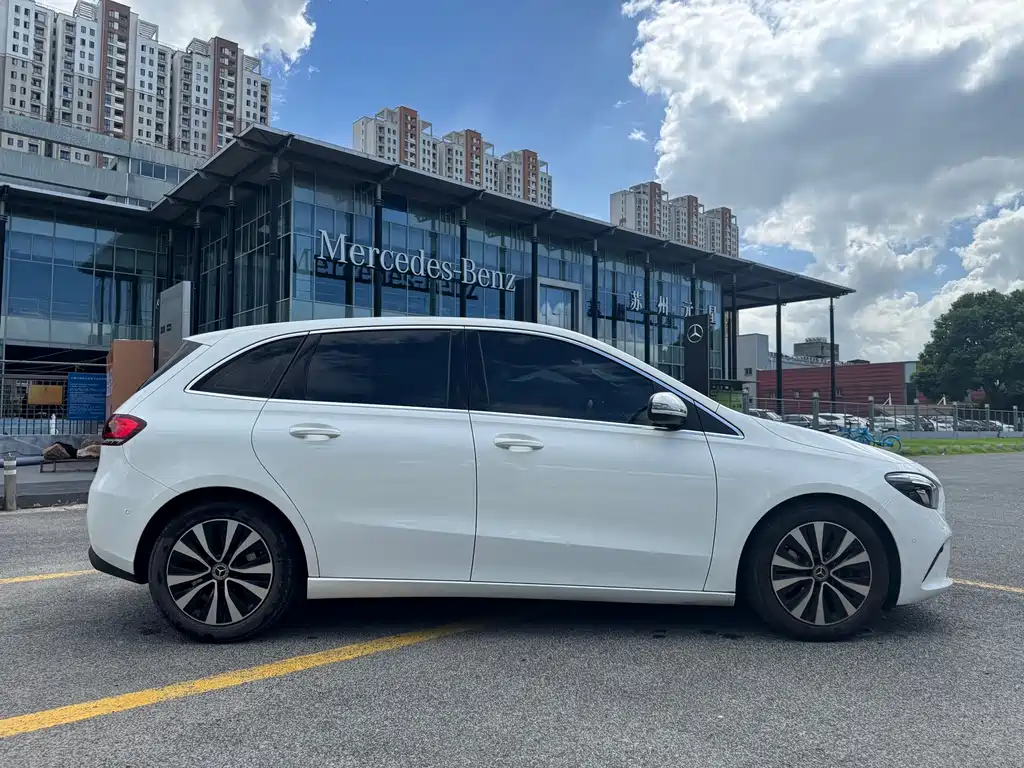 Mercedes-Benz B-Class — миниатюра 3