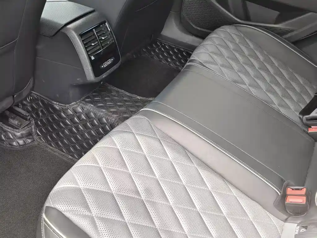 Volkswagen Sagitar — миниатюра 5