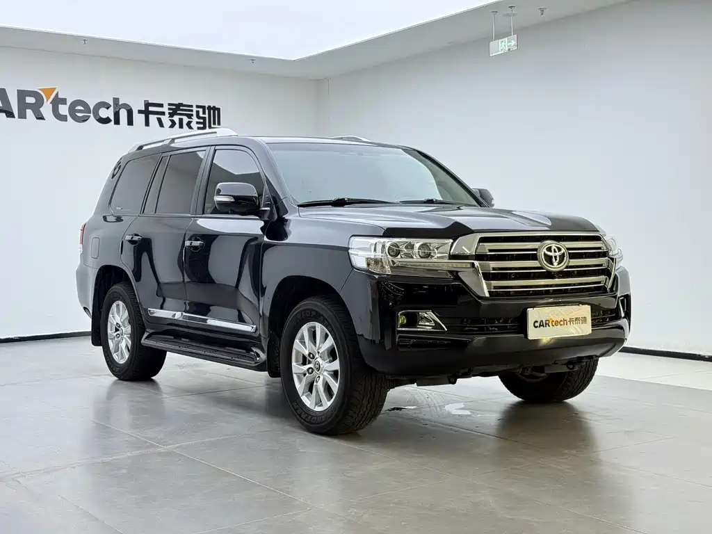 Toyota Land Cruiser — миниатюра 12
