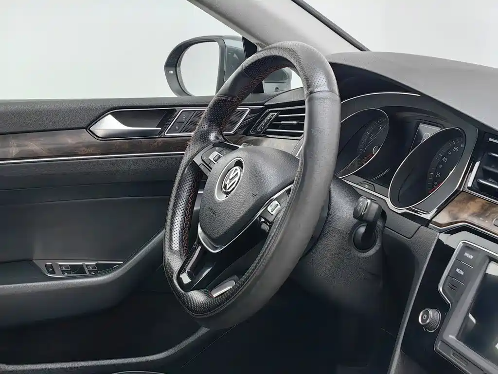 Volkswagen Magotan — миниатюра 22