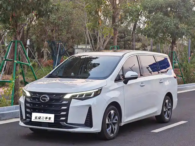 GAC Trumpchi M6