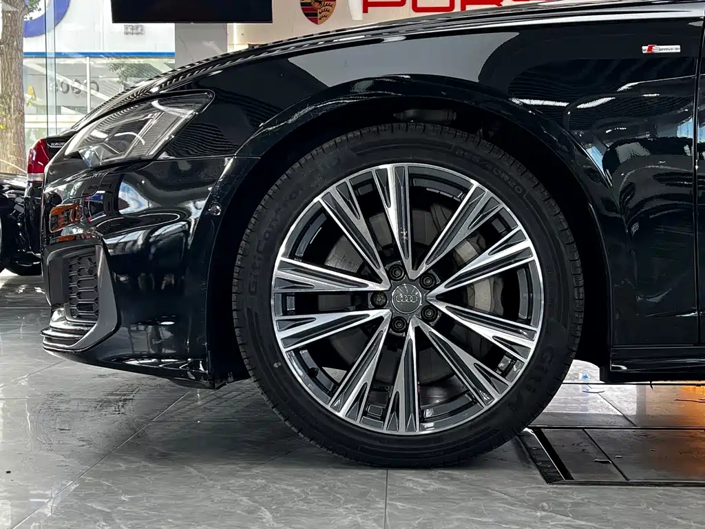 Audi A6L — миниатюра 8