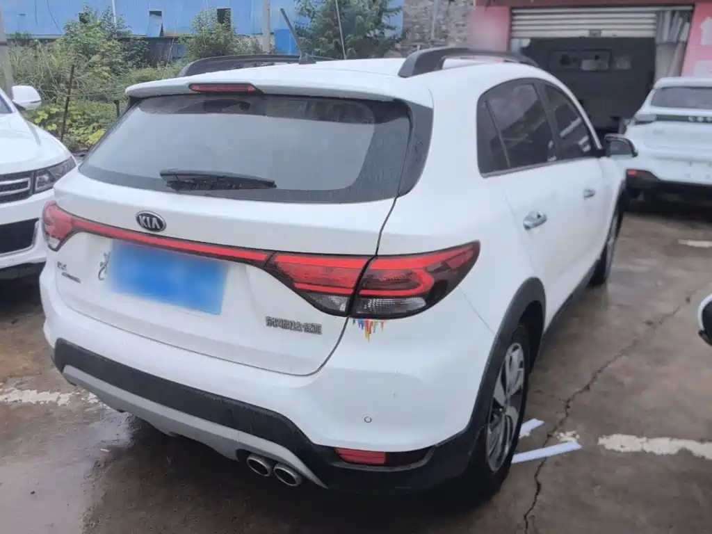 Kia KX Cross — миниатюра 7