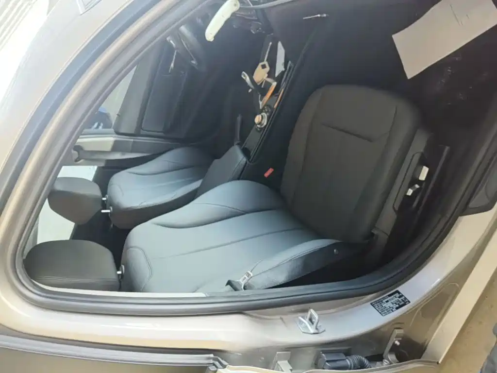 BMW 3 Series — миниатюра 25