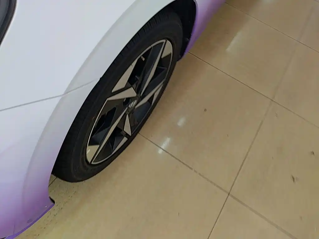 Hyundai Elantra — миниатюра 23