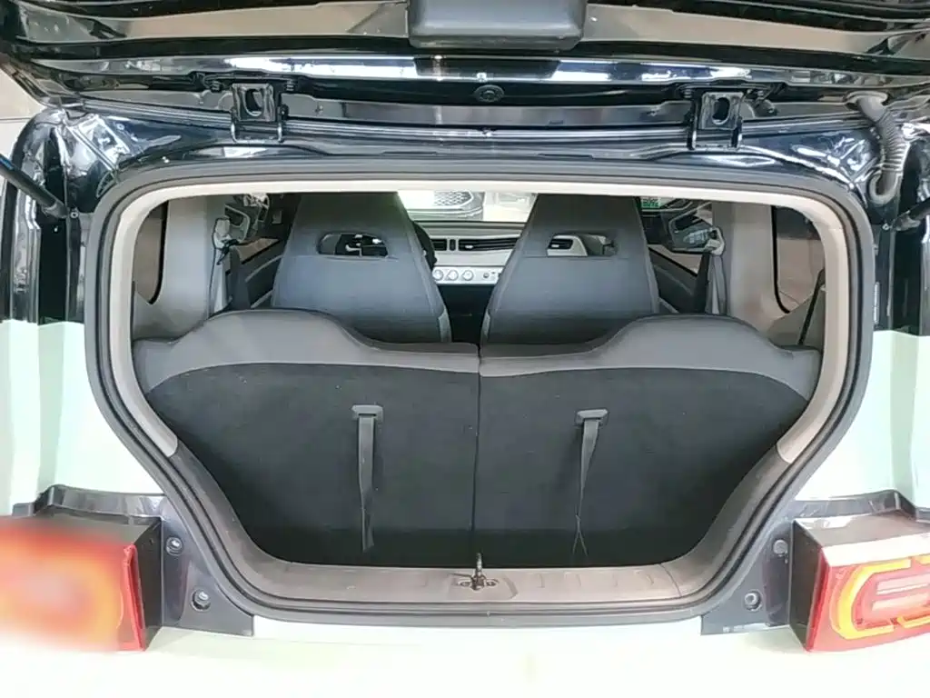 Wuling MINIEV — миниатюра 19