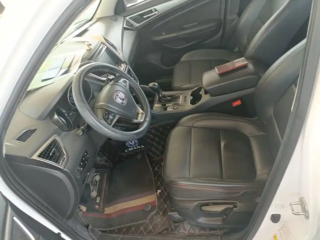 Changan CS75 — миниатюра 15