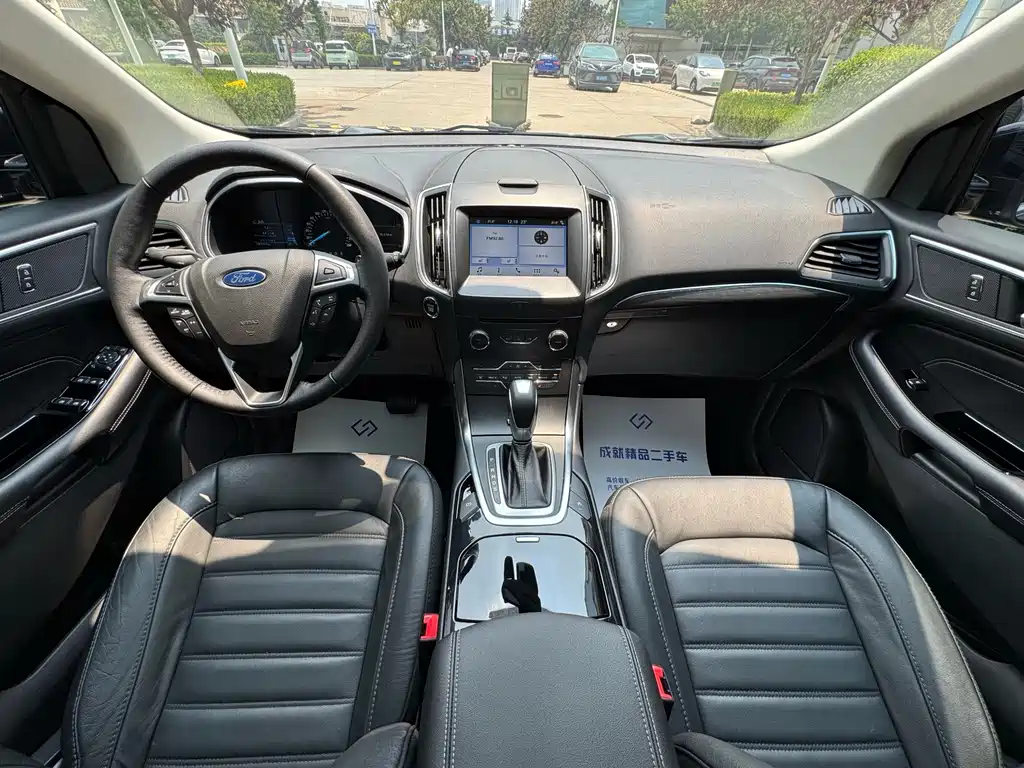 Ford Edge — миниатюра 12