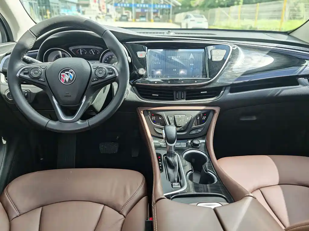 Buick Envision Plus — миниатюра 4