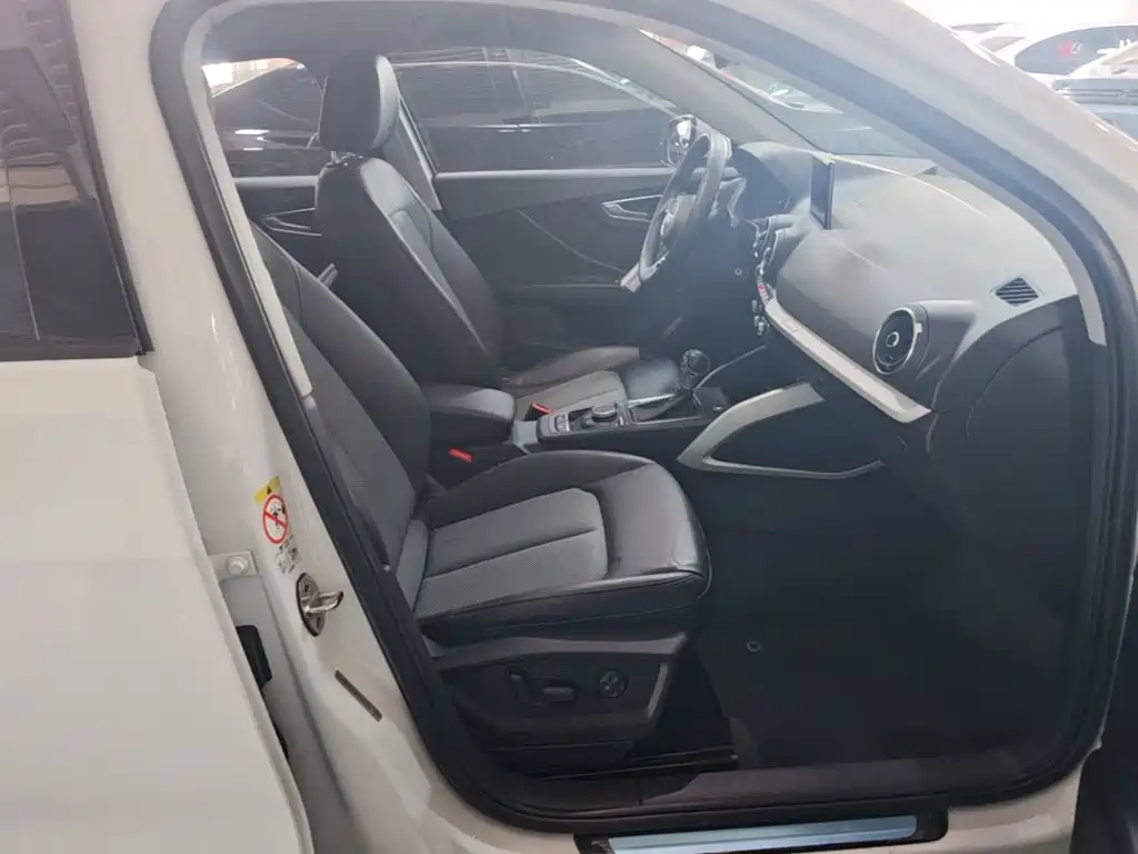 Audi Q2L — миниатюра 25