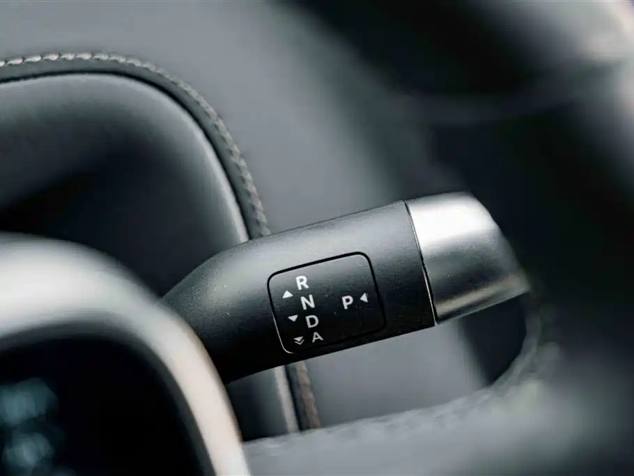 Li Auto Li L8 — миниатюра 17