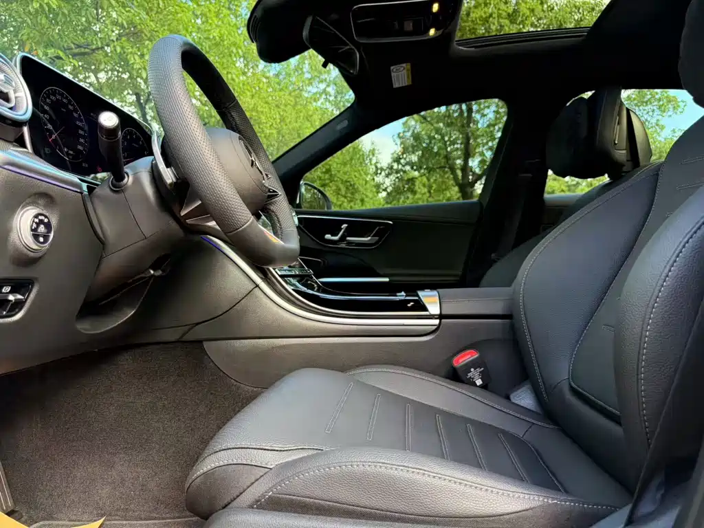 Mercedes-Benz C-Class — миниатюра 10