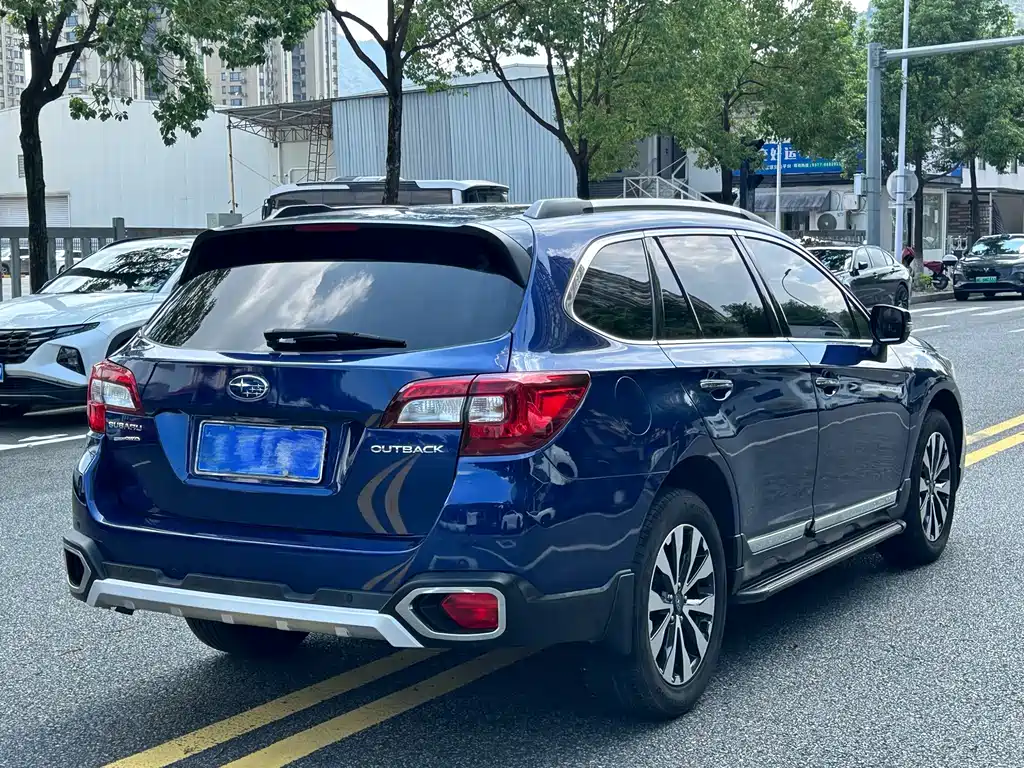Subaru Outback 2.5i Sport Navigation Edition, фото 6