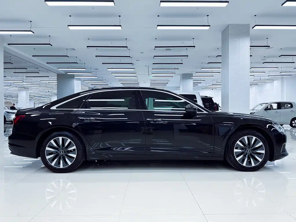 Audi A6L 2022 45 TFSI quattro