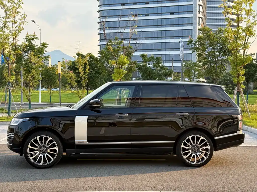 Land Rover Range Rover 2015 3.0 SC V6 Vogue SE Long Wheelbase