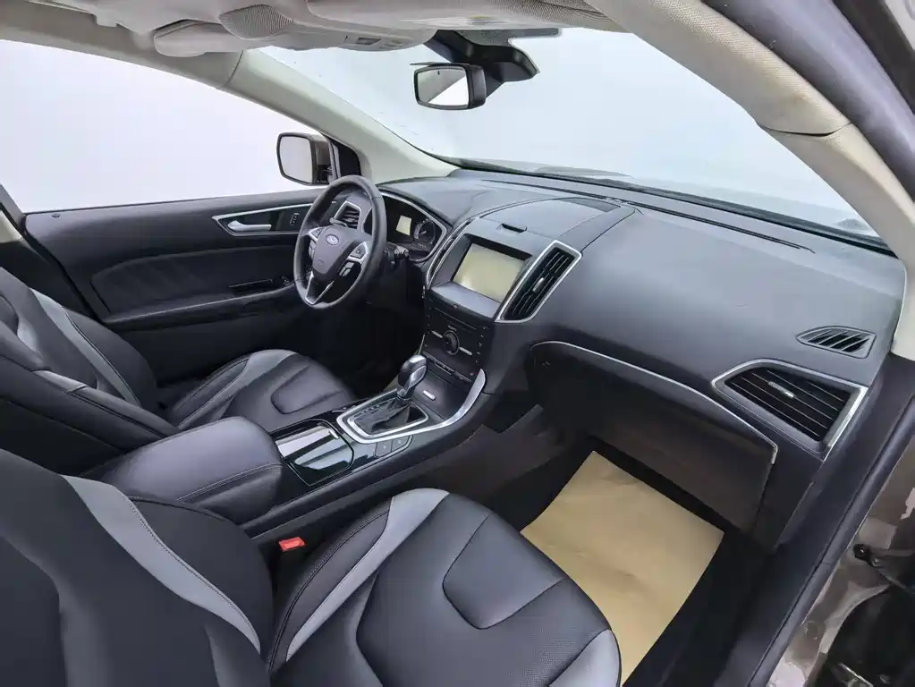 Ford Edge — миниатюра 5