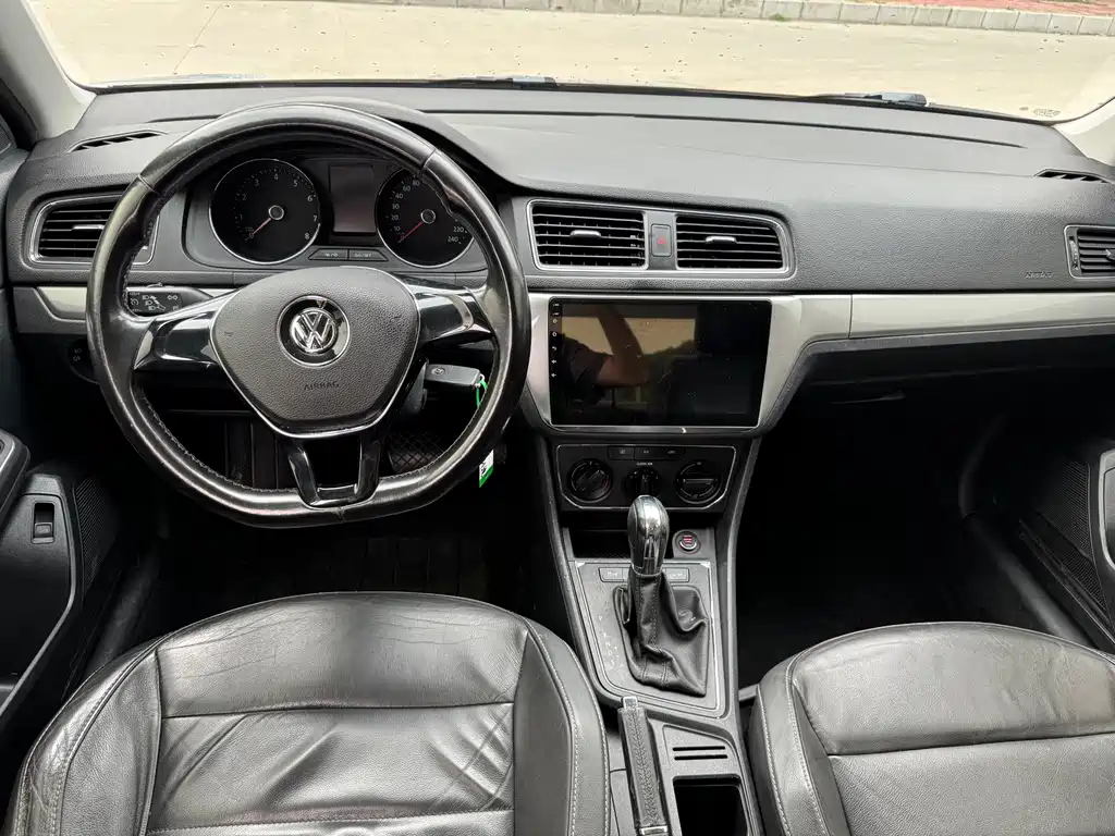 Volkswagen Lavida — миниатюра 16