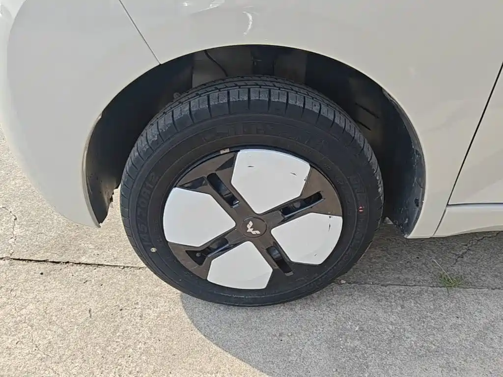 Wuling MINIEV — миниатюра 23