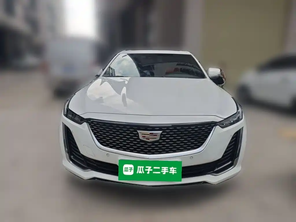 Cadillac CT5 — миниатюра 2