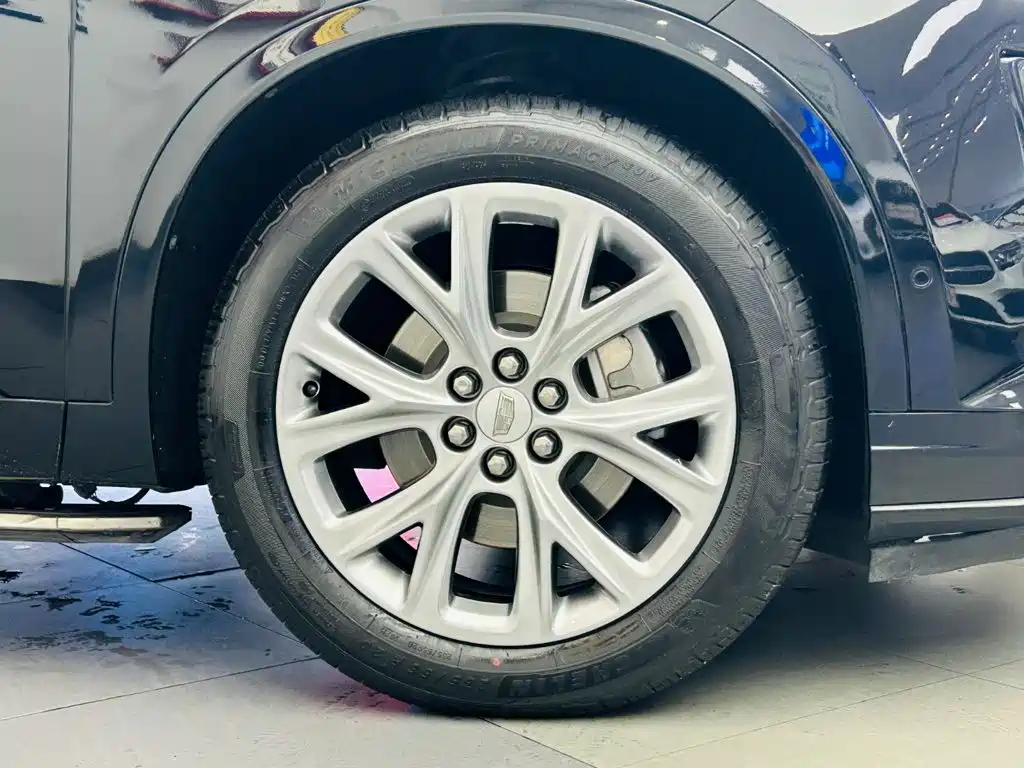 Cadillac XT6 — миниатюра 10