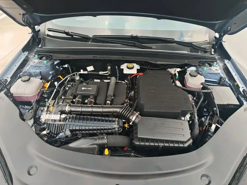BYD Seal 05 DM-i — миниатюра 16