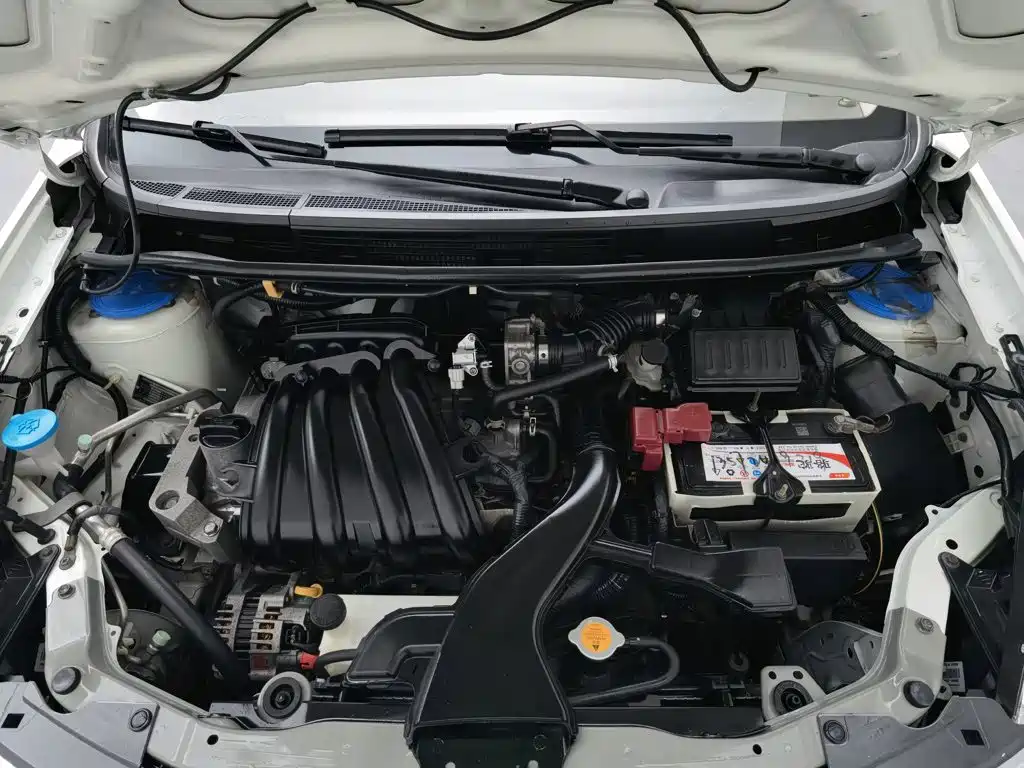 Nissan Livina — миниатюра 6