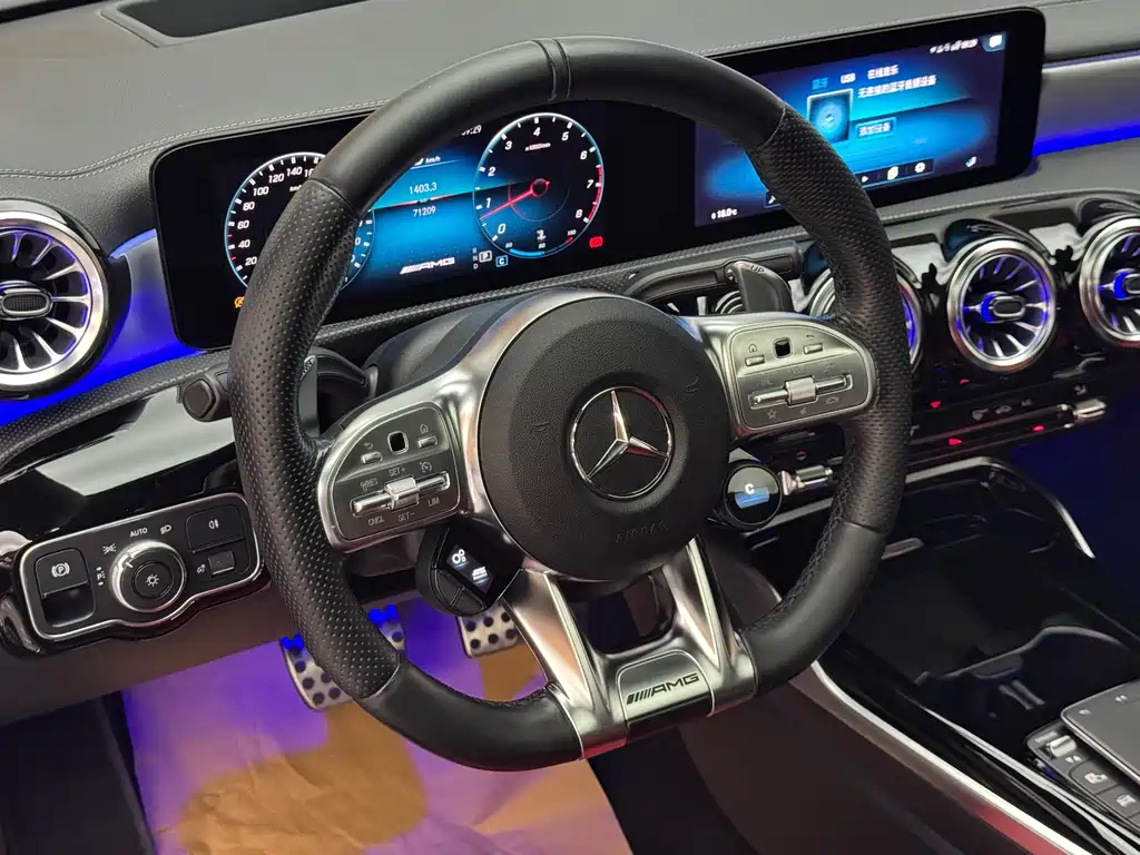Mercedes-Benz CLA AMG — миниатюра 13