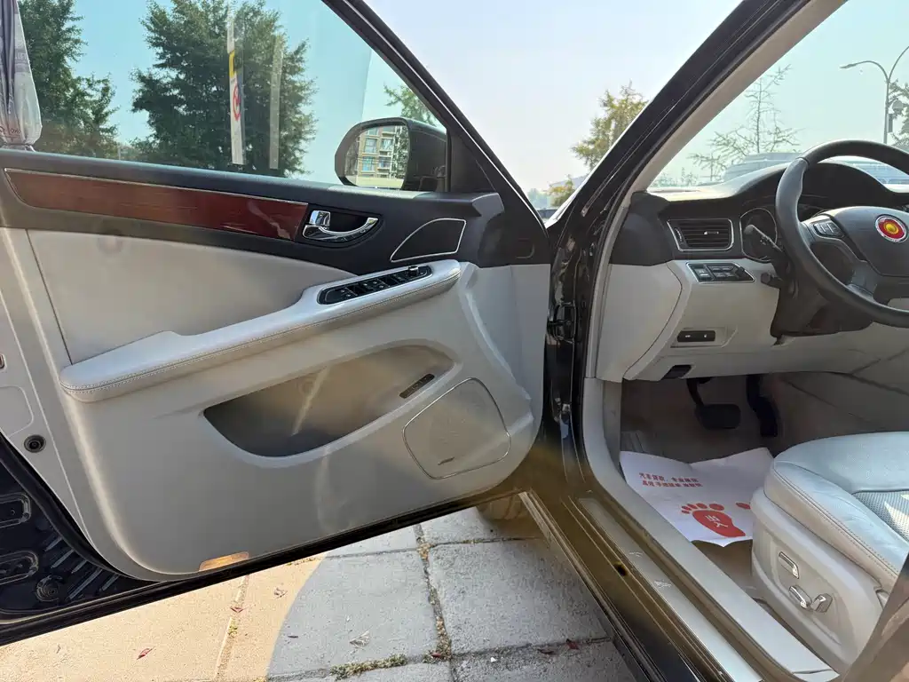 Hongqi Hongqi H7 — миниатюра 7